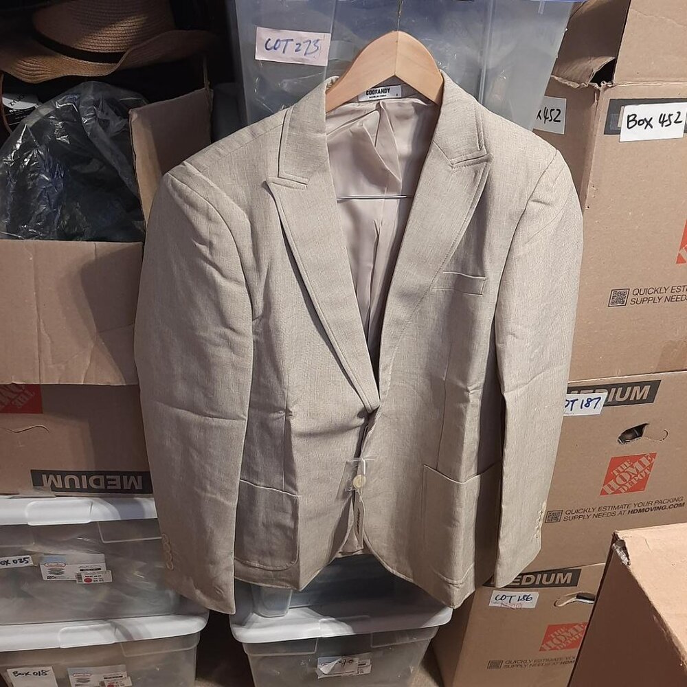 NEW TAG ! CooFandy Men Business Two Button Suit Jackets Beige Size S
